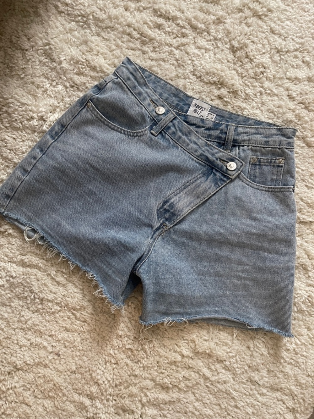 Princess Polly denim shorts 4